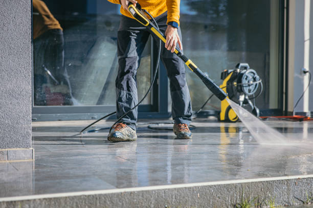 Best Deck Pressure Washing  in Hanscom Af, MA